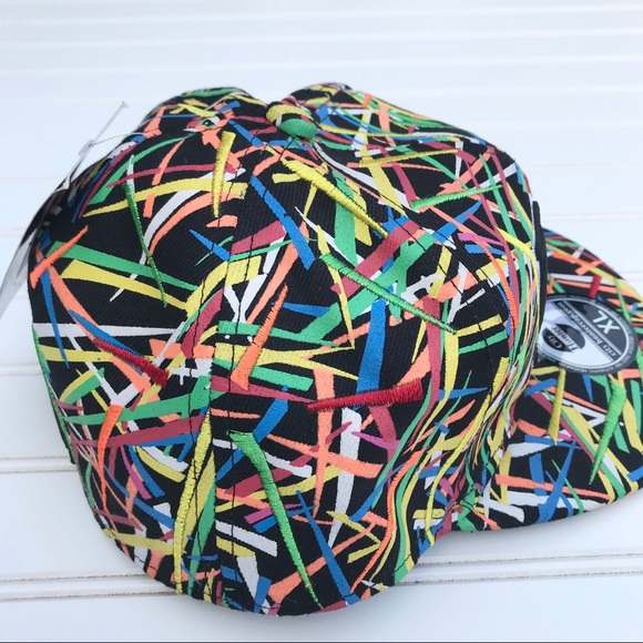 Hat - Picture 3 of 7